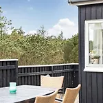 Annakarin - 500m From The Sea By Interhome *